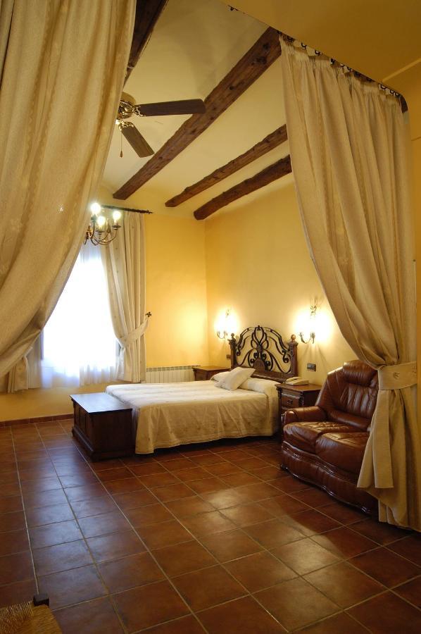 Hotel Spa Don Inigo De Aragon Las Cuevas de Cañart 部屋 写真
