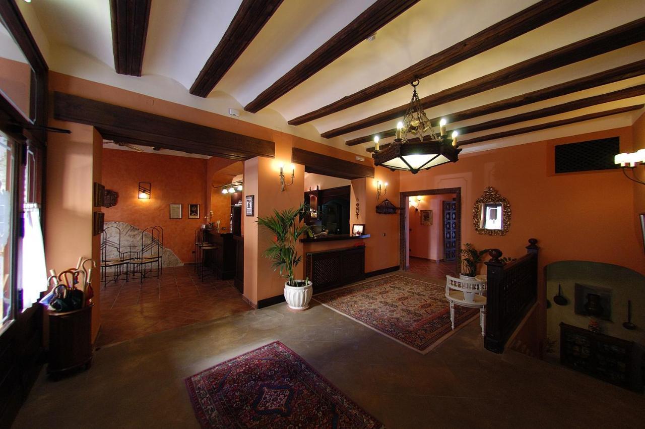Hotel Spa Don Inigo De Aragon Las Cuevas de Cañart エクステリア 写真