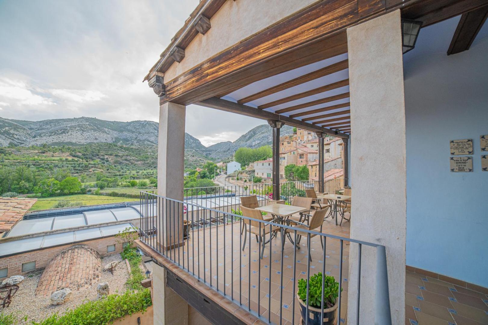 Hotel Spa Don Inigo De Aragon Las Cuevas de Cañart エクステリア 写真