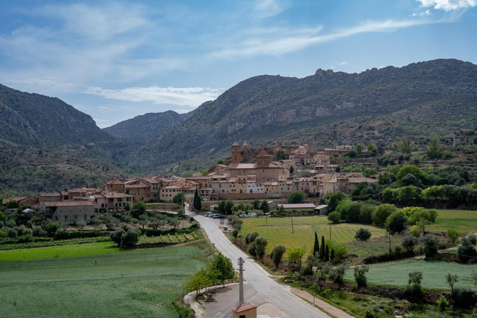 Hotel Spa Don Inigo De Aragon Las Cuevas de Cañart エクステリア 写真